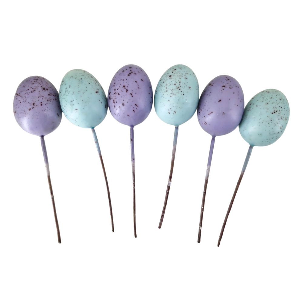 Paquete de 6 huevitos de unicel, ideal para añadir en las decoraciones